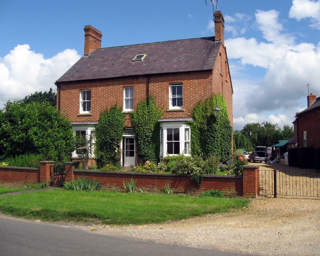 Winton House Bed & Breakfast Stratford-upon-Avon Ngoại thất bức ảnh